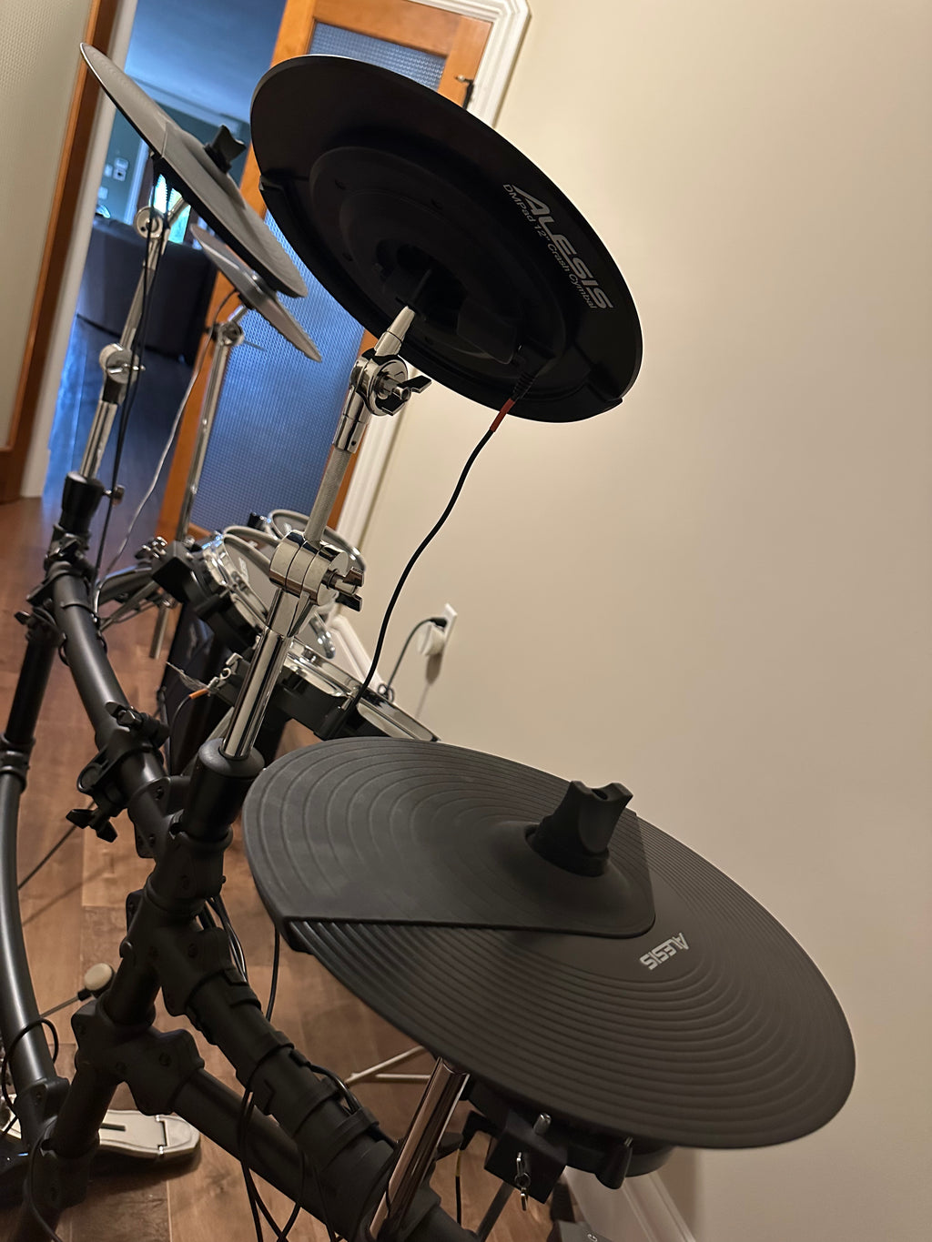 Alesis DM10 Electronic Drum Kit – Full Set