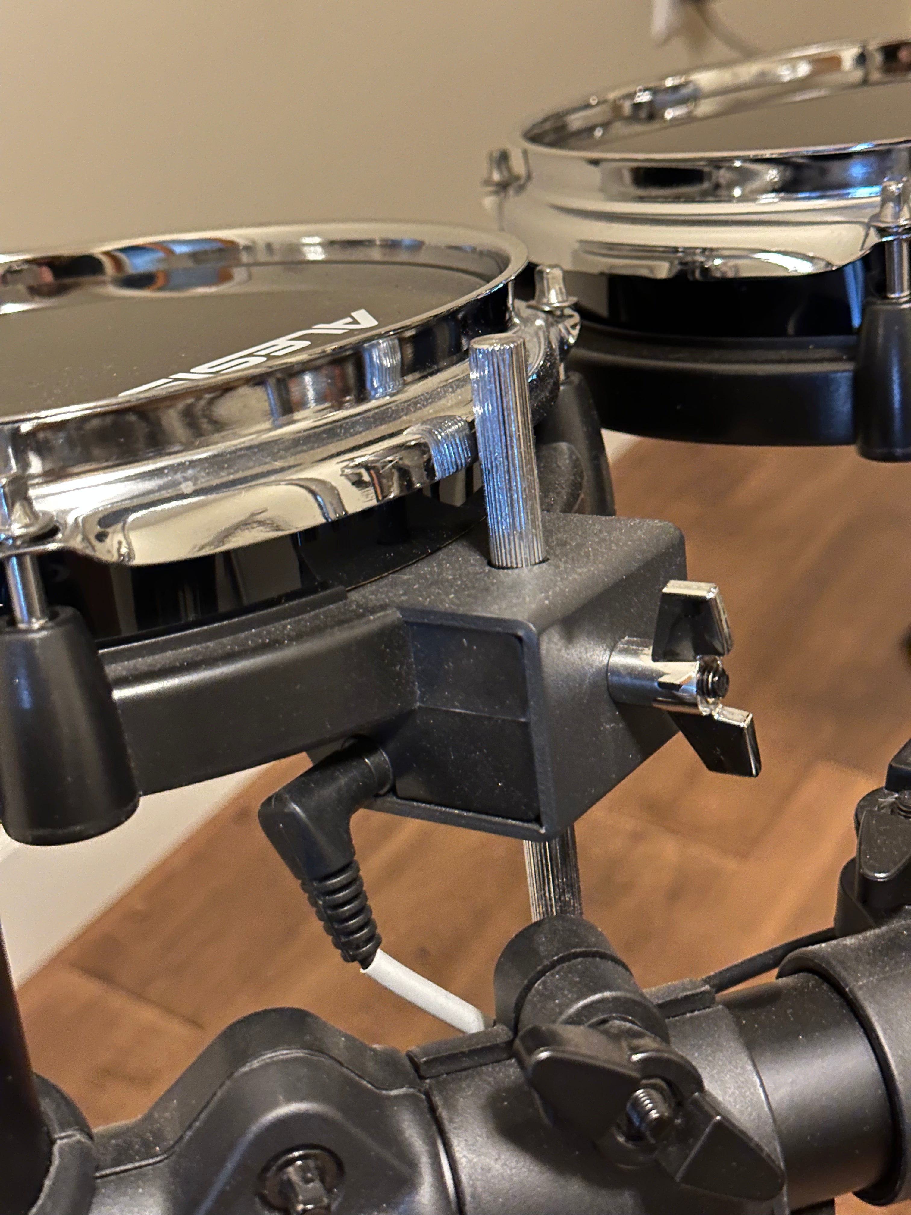 Alesis DM10 Electronic Drum Kit – Full Set