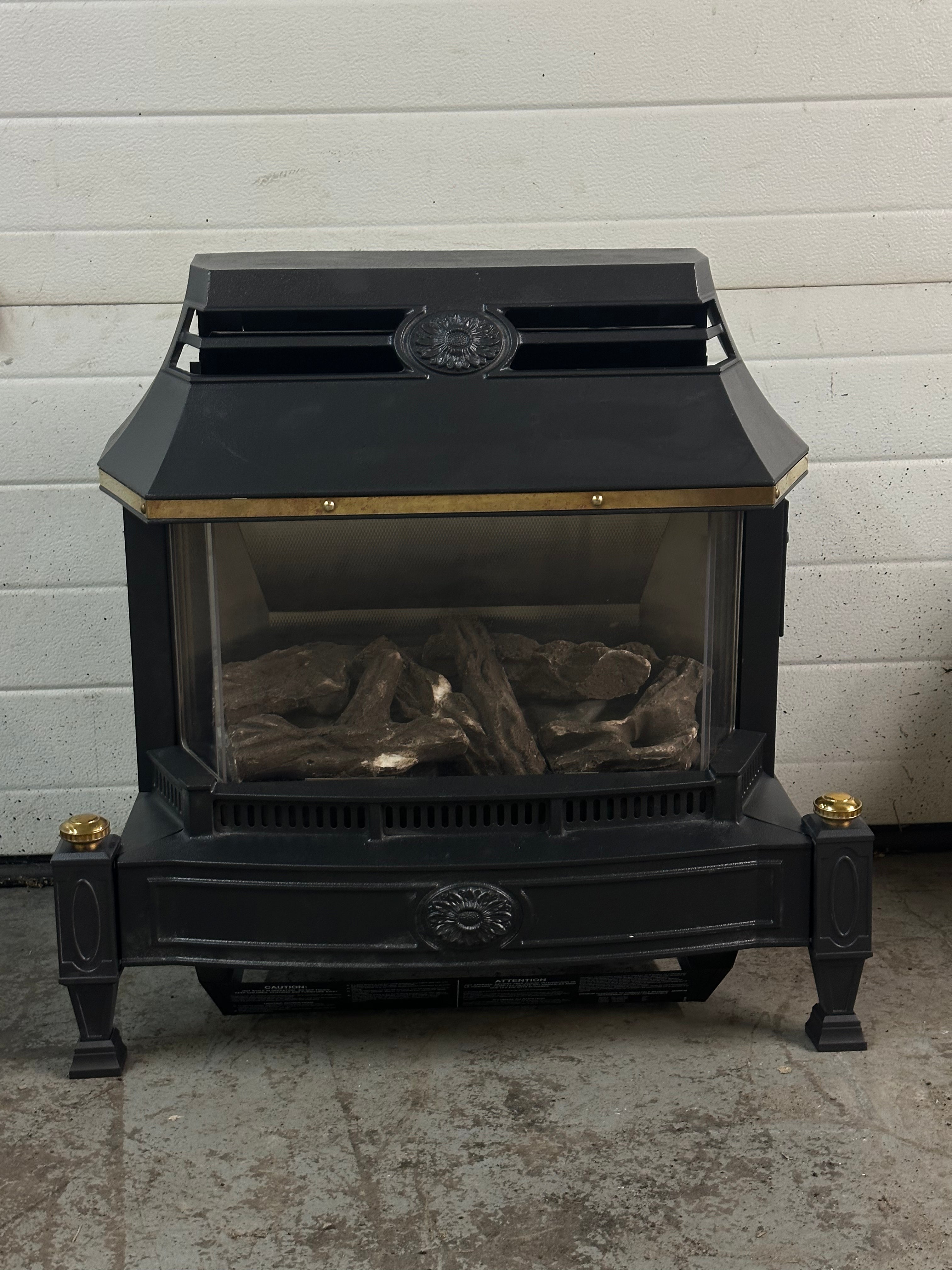 Natural Gas Fireplace Insert – Cast Iron &amp; Brass – Never Used